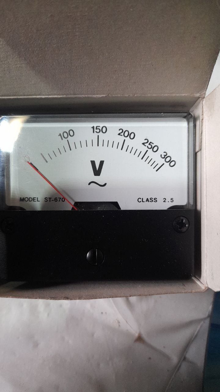 ST-670 300 V
