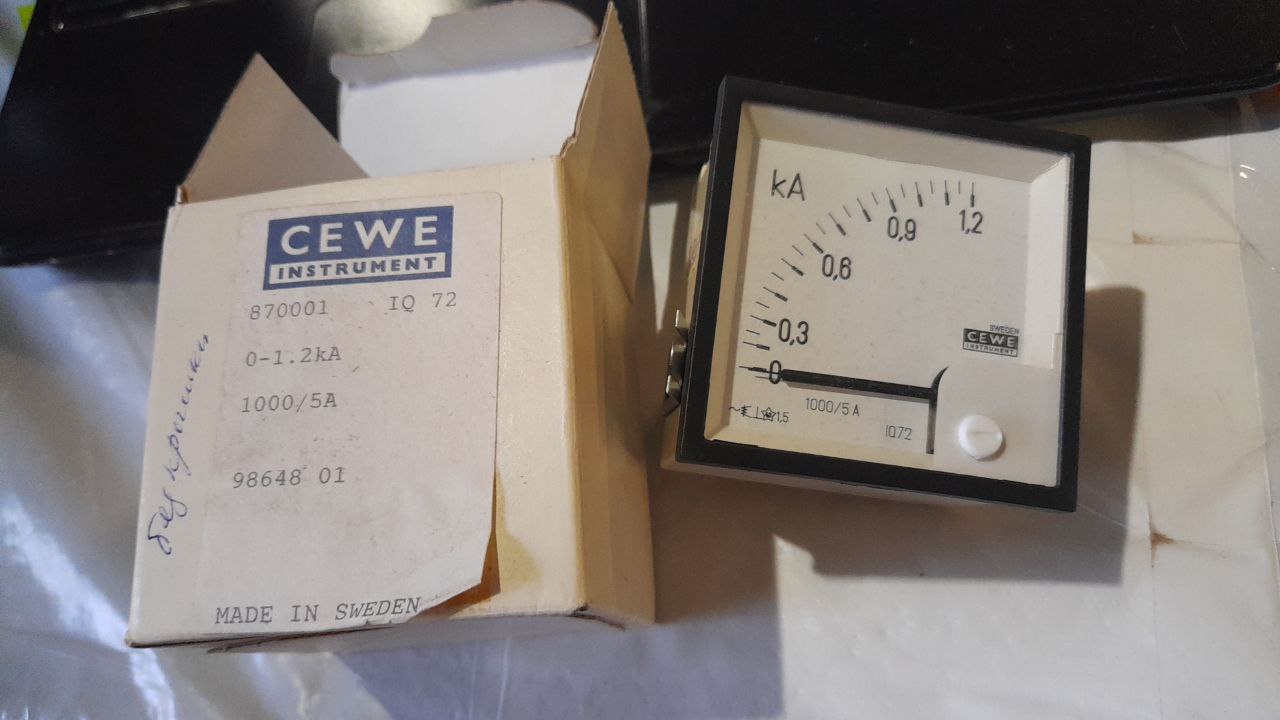870001