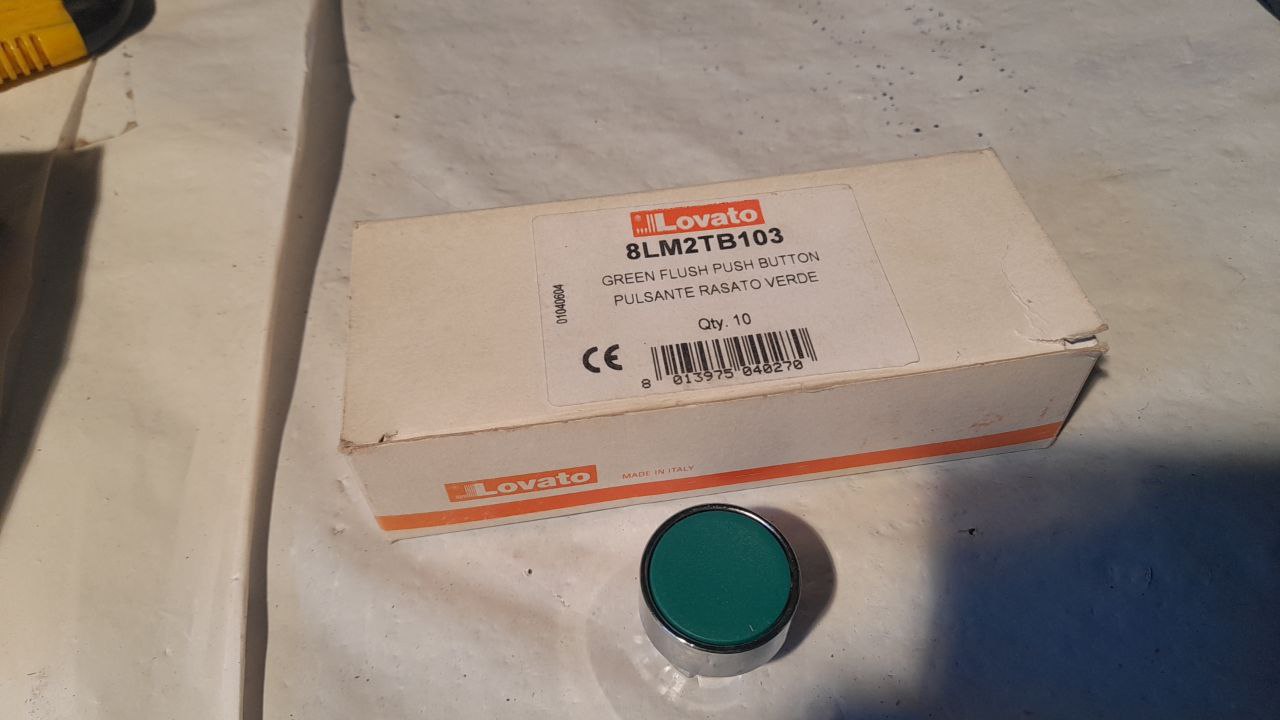 8 LM2T B103