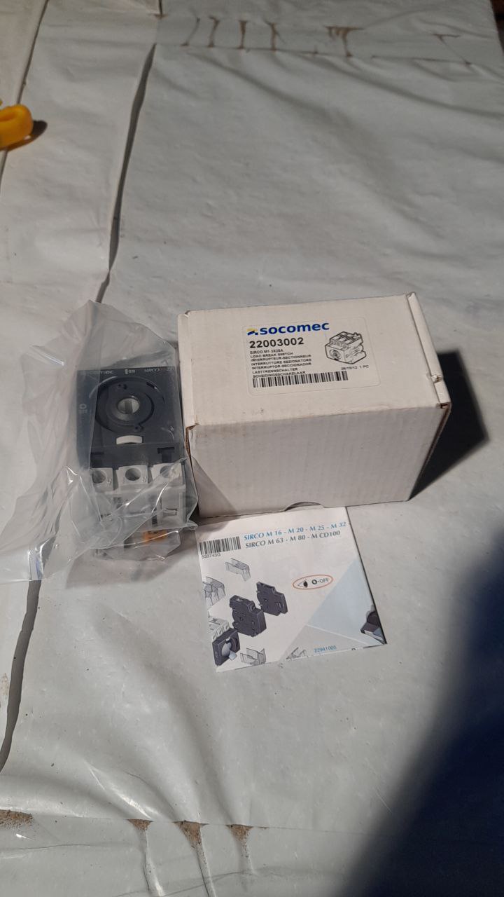 22003002