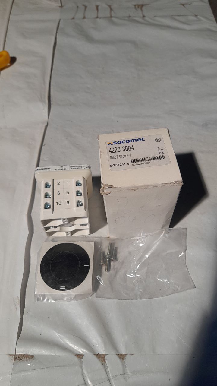 42203004