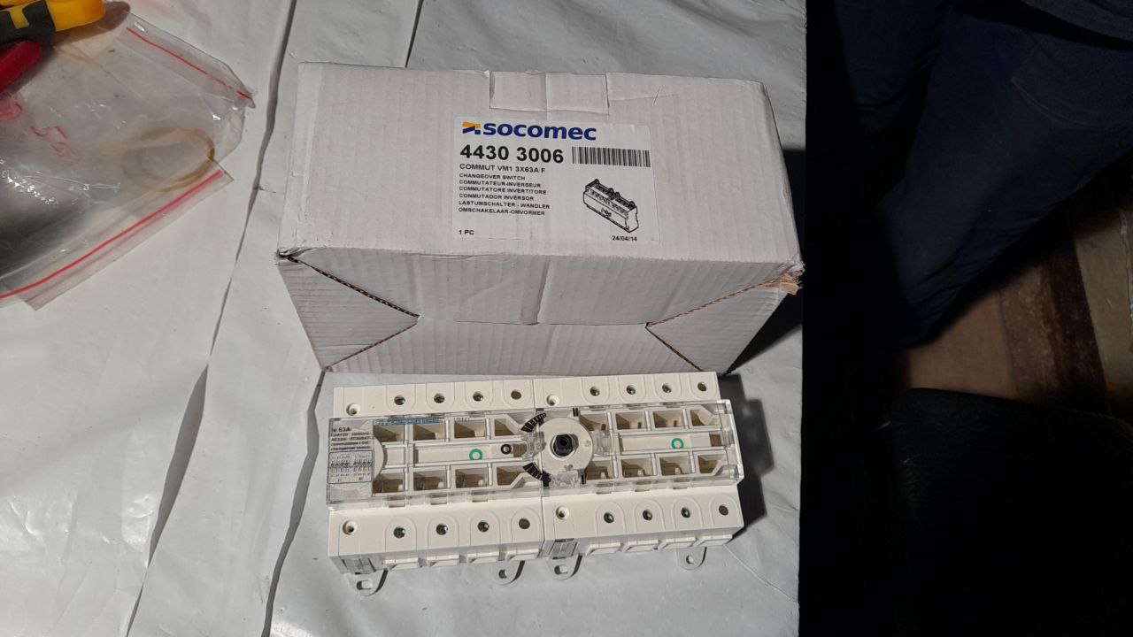 44303006
