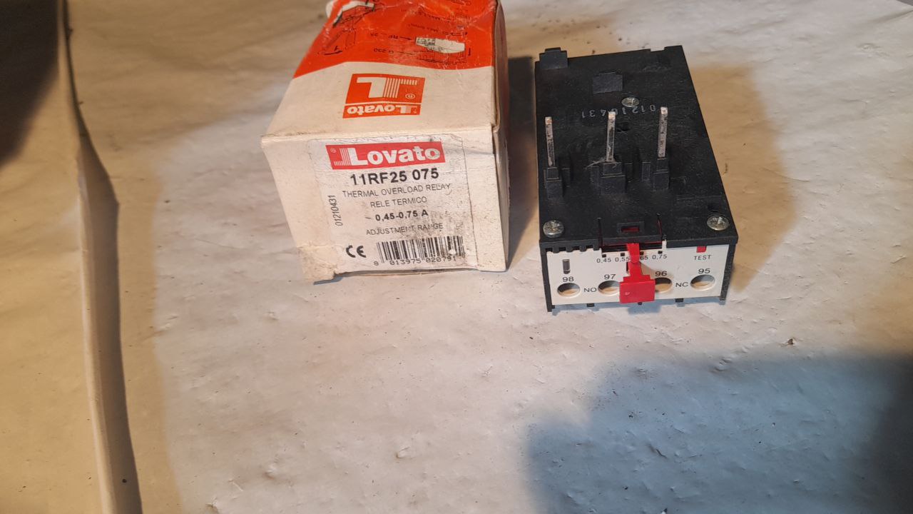 11 RF25 075