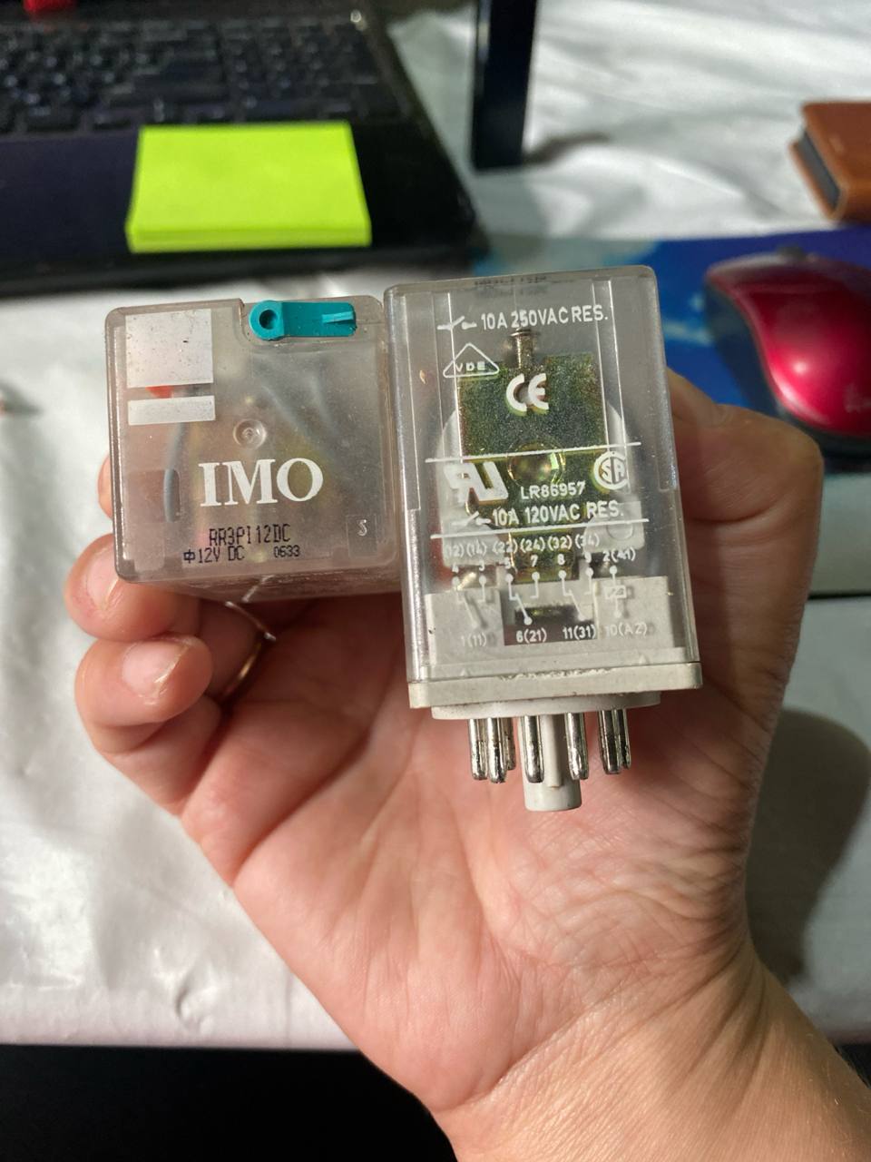 RR3P112DC