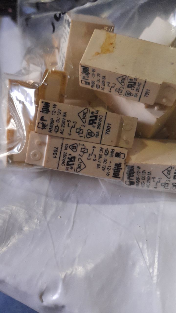 RM96P-12-W