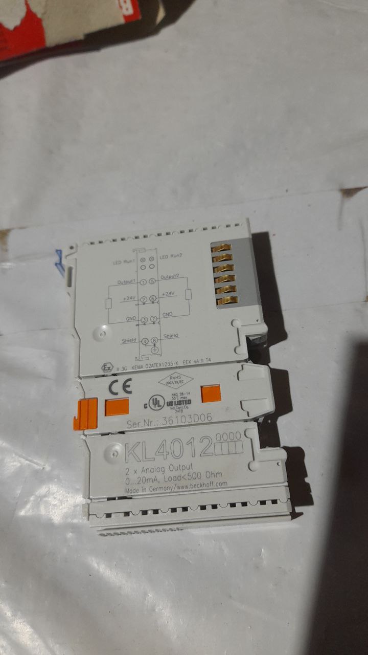 KL4012