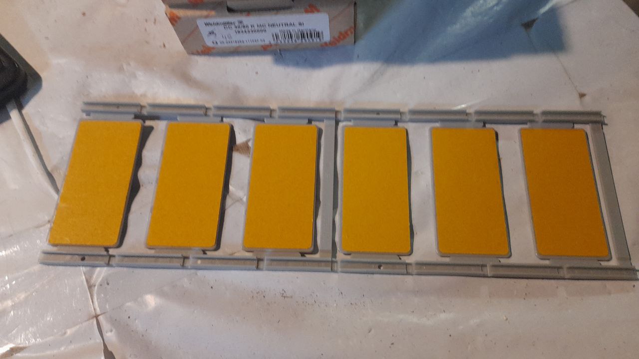 1934330000