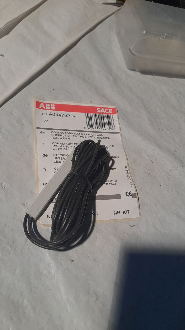 1SDA044752R1