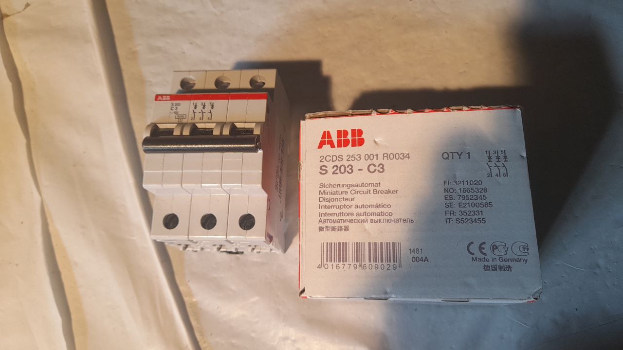 2CDS253001R0034