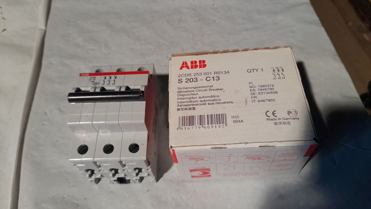 2CDS253001R0134