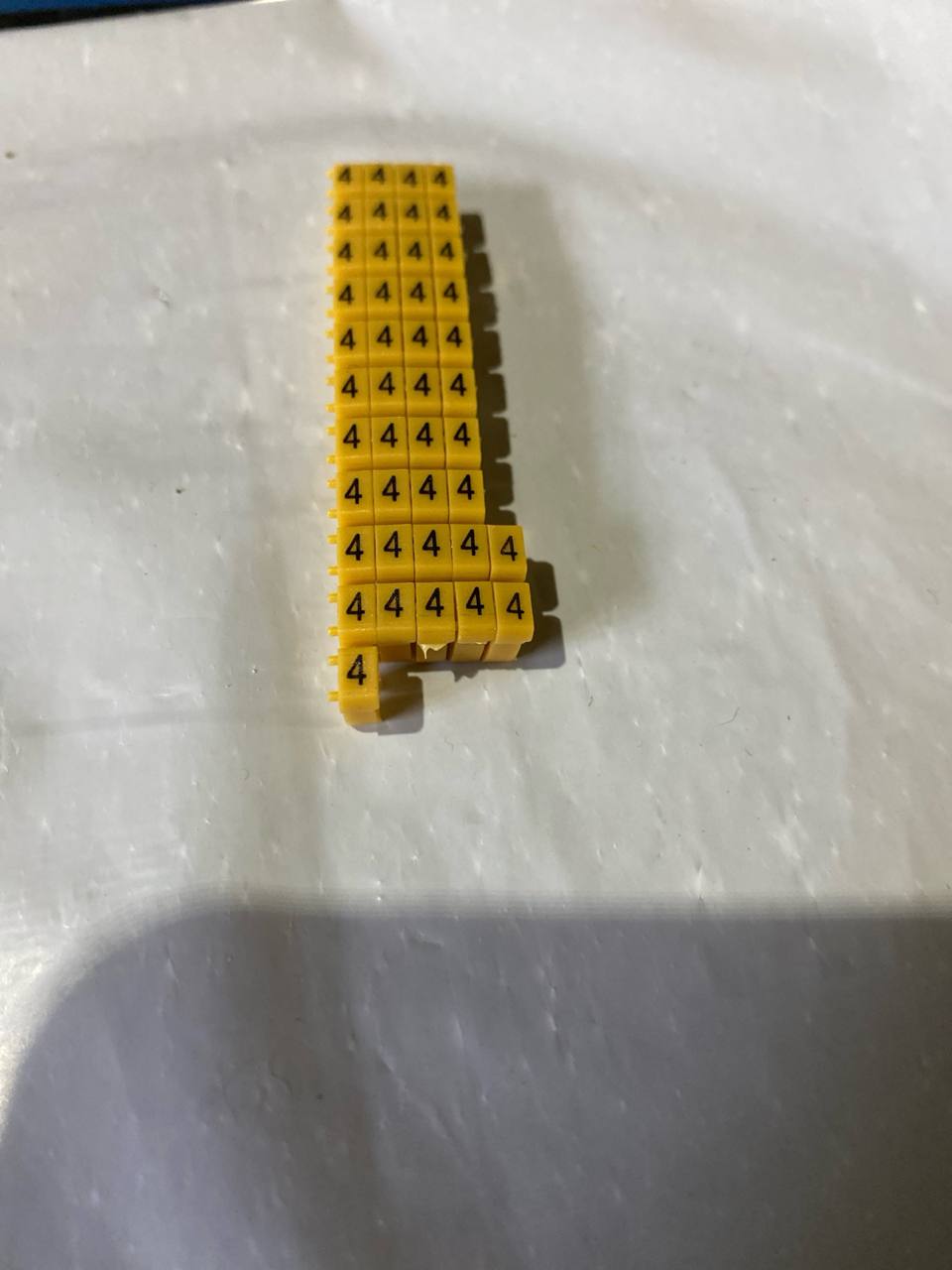 517004