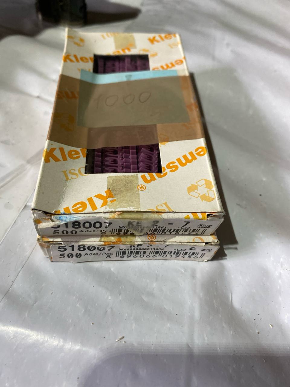 518007
