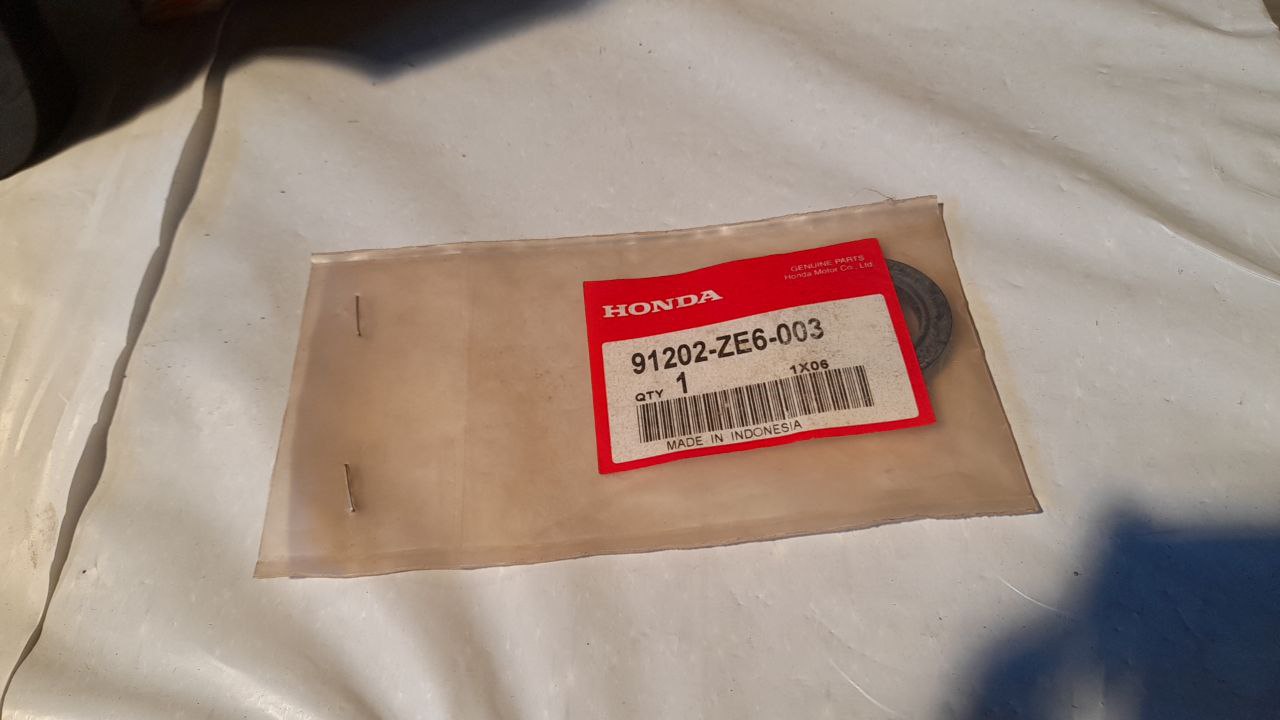 91202-ZE6-003